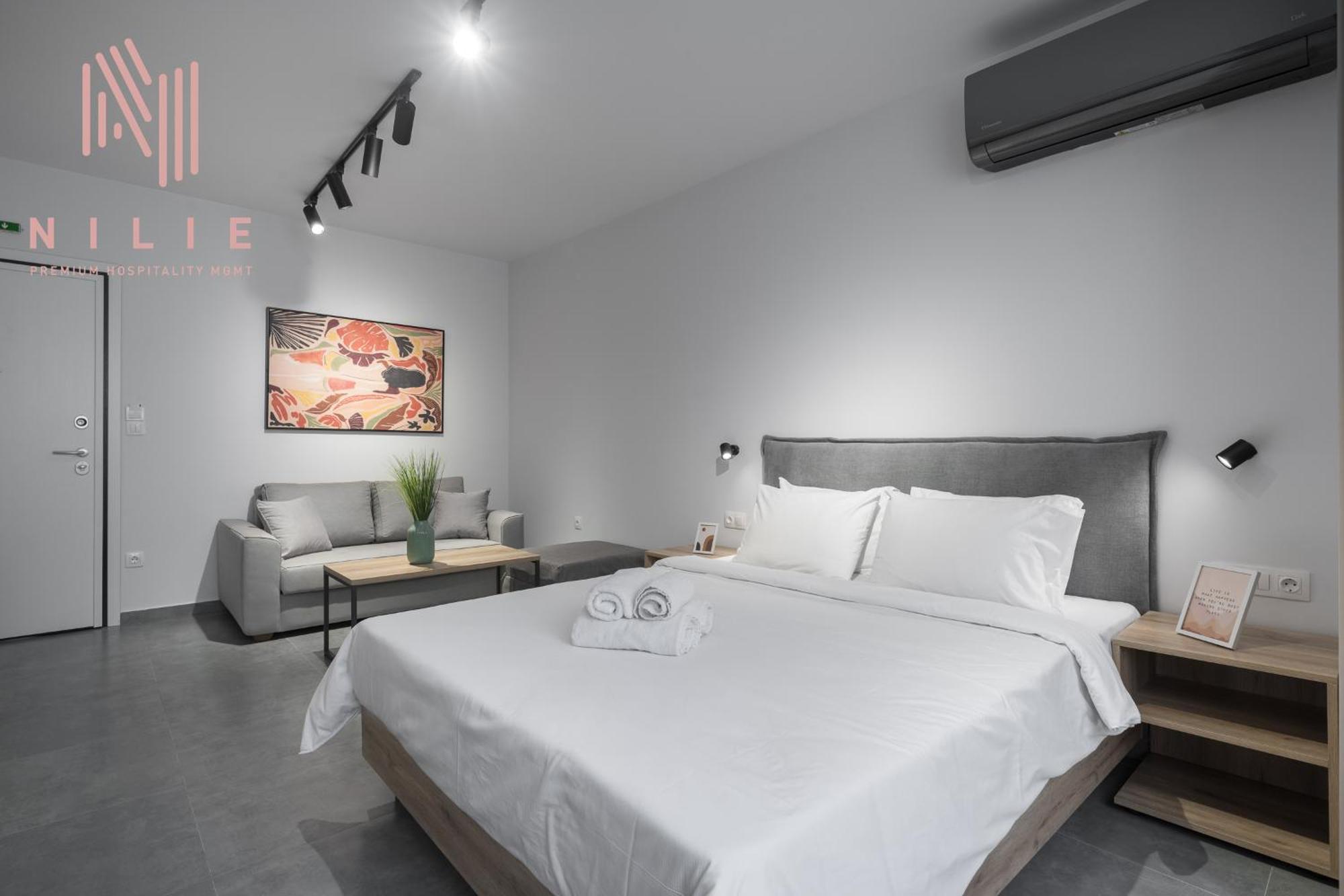 P30, Nilie Hospitality Mgmt Apartment *